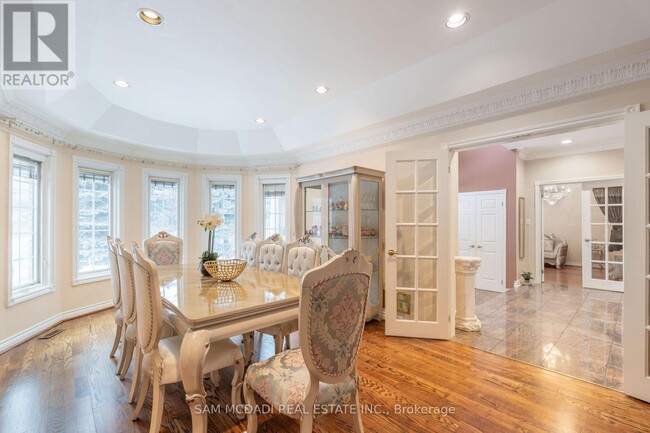 Photo du bâtiment - 2339 Glengarry Rd
