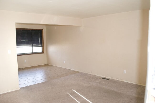 Building Photo - Cozy 3 Bed, 1 Bath Home in Idaho Falls!