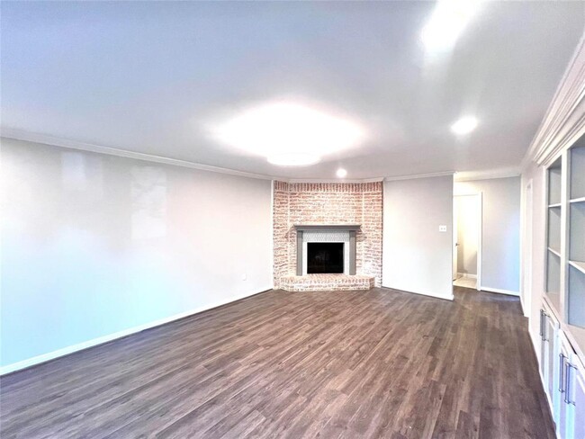 Building Photo - 6342 Crab Orchard Rd