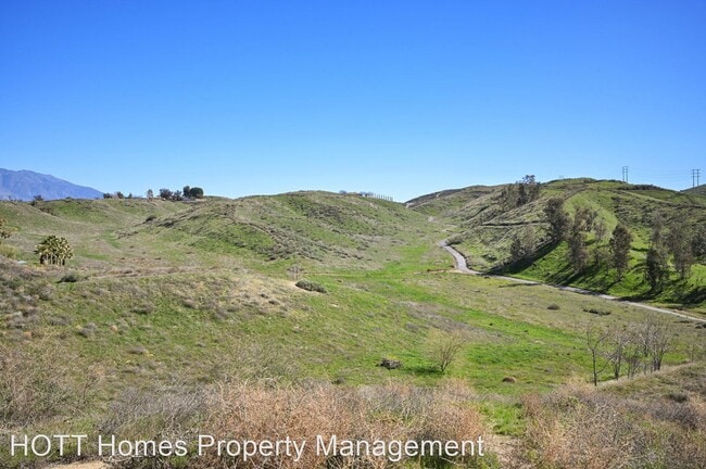 Building Photo - 2 br, 1 bath House - 850 Wabash Ave