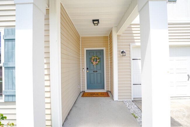 Foto del edificio - 24 Daylily Ct