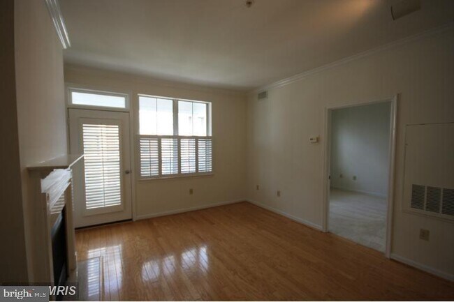 Foto del edificio - 2001 12th St NW