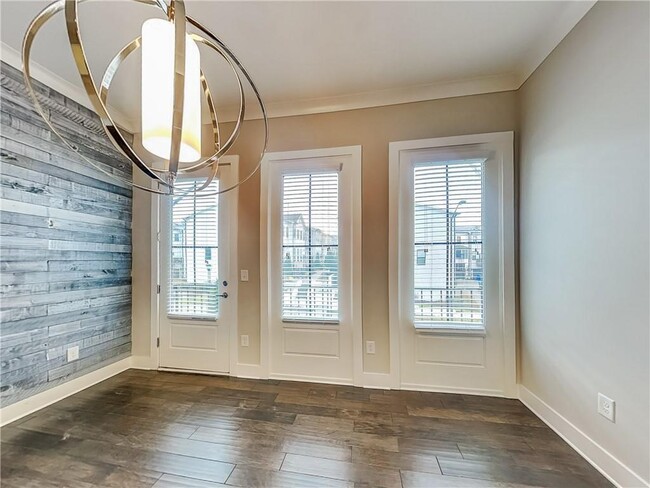 Foto del edificio - 2038 Rockledge Rd NE