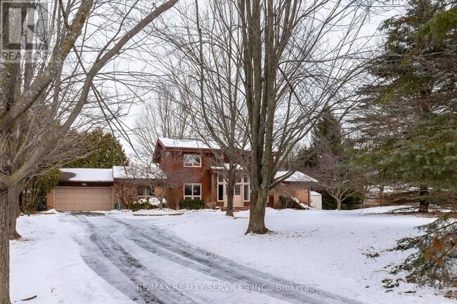 Building Photo - 9 Damascus Dr