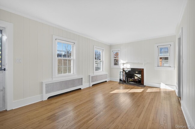 Building Photo - 7 Tildean Ln