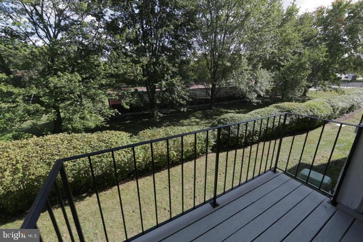 Primary Photo - 5817C Rexford Dr