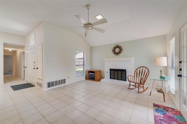 Foto del edificio - 2020 Hearthside Ln