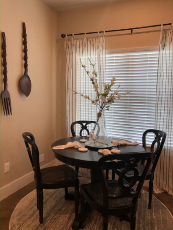 Foto del edificio - 3217 Belmont Dr