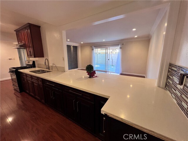 Foto del edificio - 4334 Richwood Ave