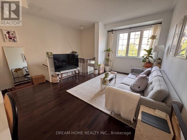 Photo du bâtiment - 1408 Granrock Crescent