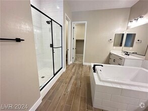 Building Photo - 3961 W Haleh Ave