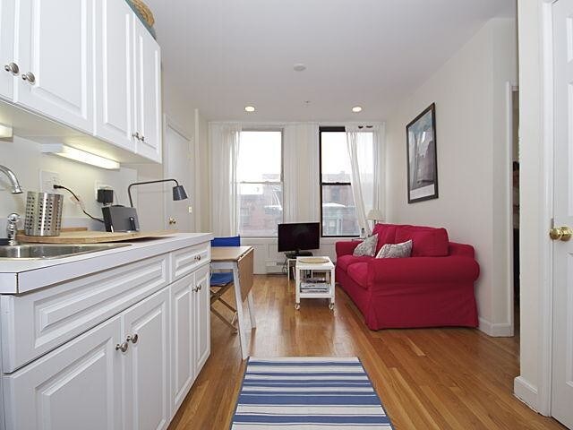 Foto del edificio - 483 Beacon St