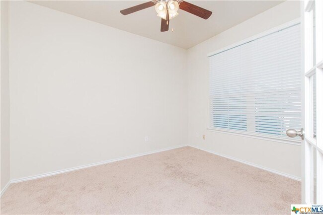 Building Photo - 9606 Raeburn Court