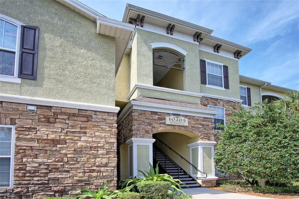 10205 Courtney Palms Blvd Unit 301, Tampa, FL 33619 Condo for Rent in