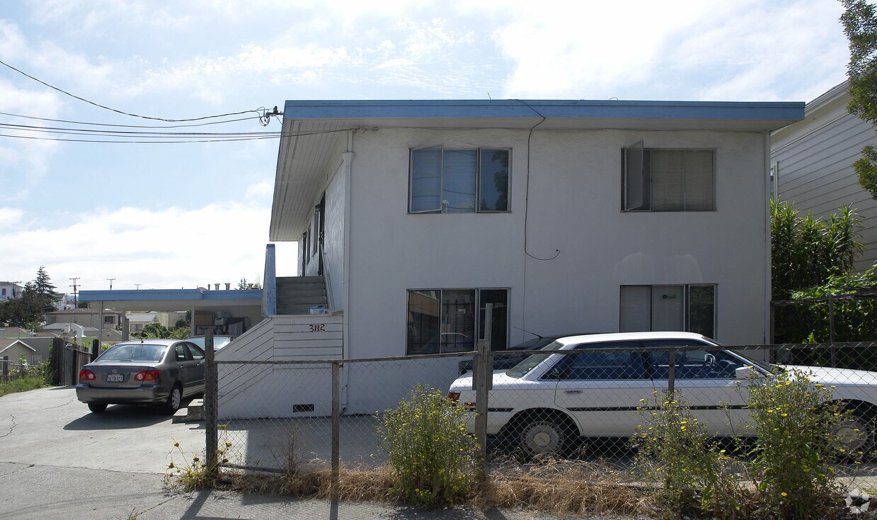 Foto del edificio - 3112 13th Ave