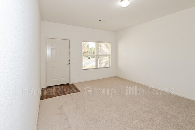Foto del edificio - 20 Harvest Ln