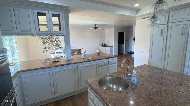 Building Photo - 1135 Horizon Dr