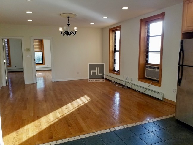 Building Photo - 121 3rd St