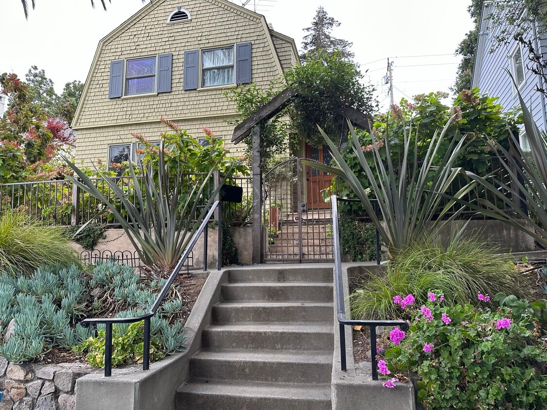 Home - 180 B St