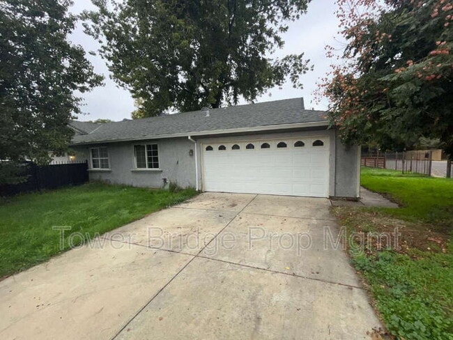 Building Photo - 4230 44th St