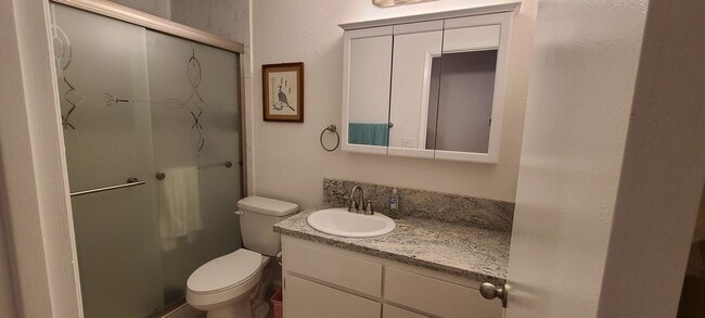 Building Photo - 448 Spinnaker Way
