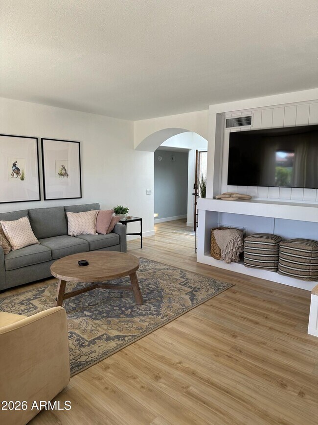 Building Photo - 26646 S New Town Dr