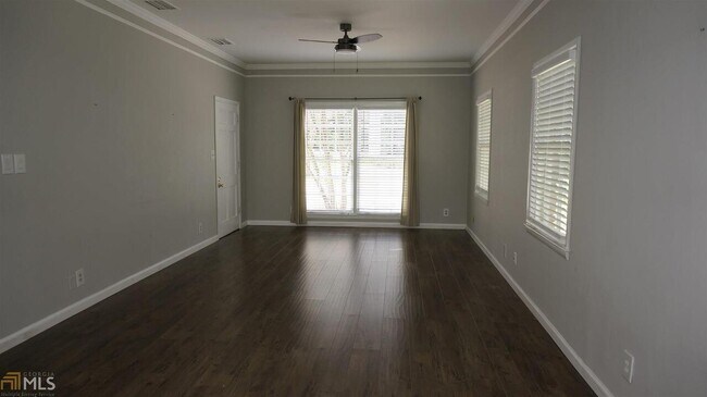 Foto del edificio - 3763 Ashford Dunwoody Rd NE