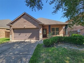 Building Photo - 24130 Via Renata Dr