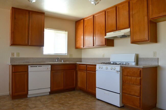 Building Photo - Desert Islands Apartments