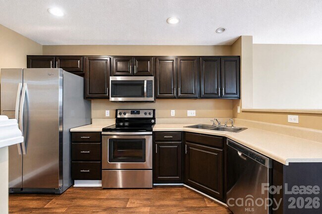 Foto del edificio - 10048 University Park Ln