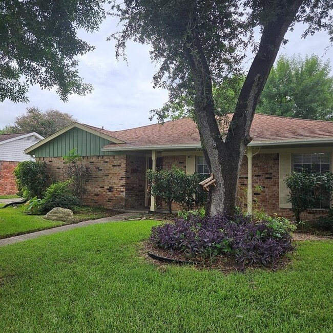 Building Photo - 11307 Sageheather Dr