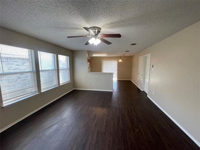 Foto del edificio - 1123 Single Tree Dr