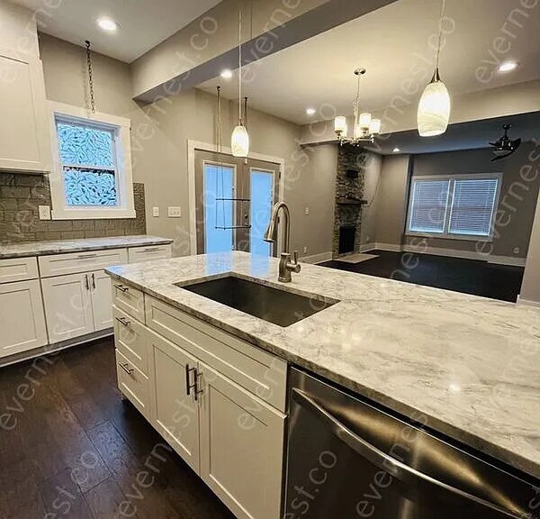 Building Photo - 3-Bed/2.5-Bath Home/Available Soon!