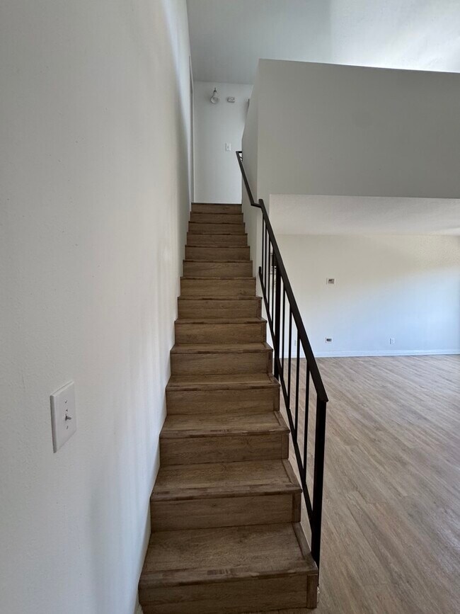 Foto del edificio - 1625 Glendon Ave
