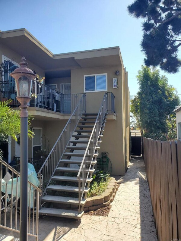 Foto del edificio - 911 Missouri St