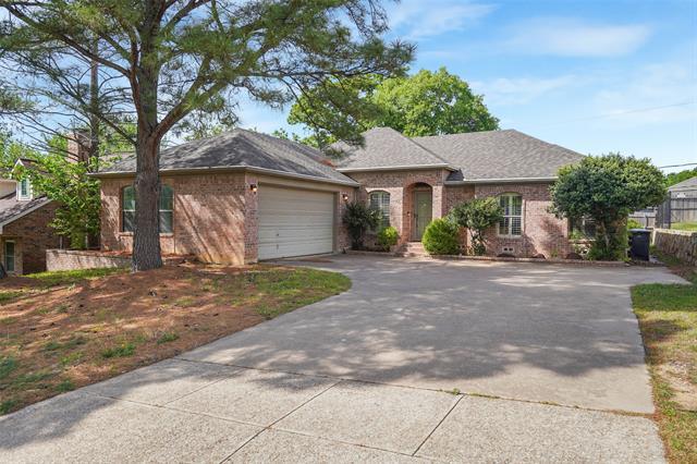 Foto del edificio - 4919 Saddleback Rd