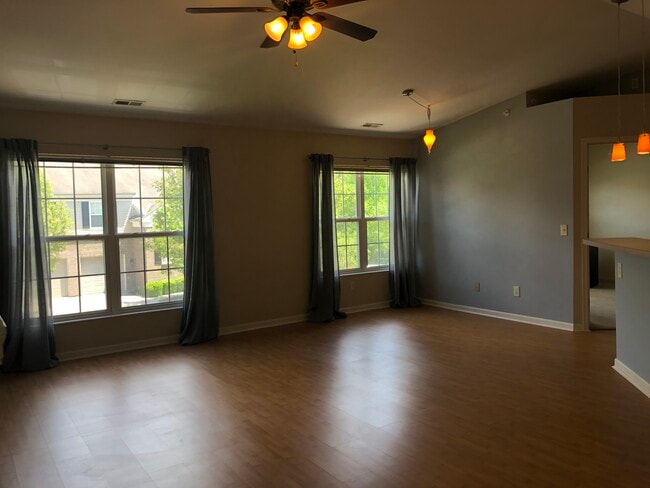 Building Photo - 538 Rivers Breeze Dr