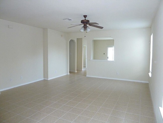 Building Photo - 1011 Turnberry Park Ln