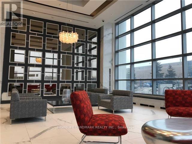 Photo du bâtiment - 3600 Hwy 7