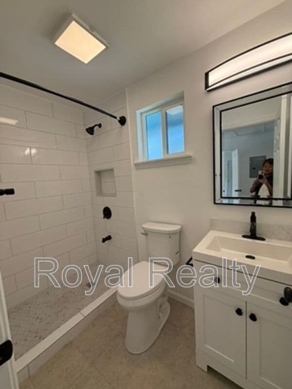 Building Photo - 72 Keala Pl