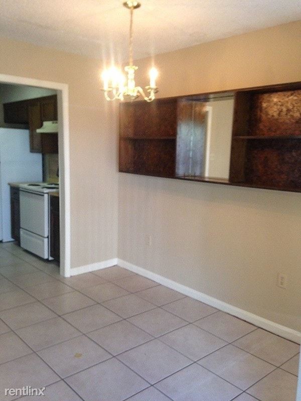 Foto principal - 5230 Brightside View Dr