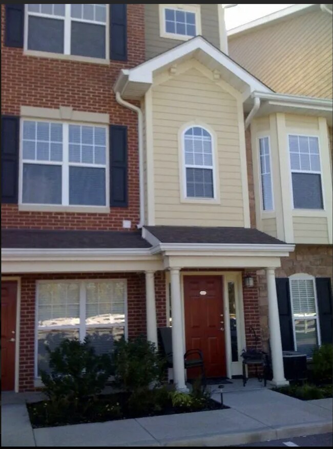 Foto del edificio - 2602 Mcknight Crossing Ct