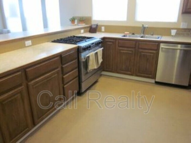 Foto del edificio - 1605 W 13th Ave