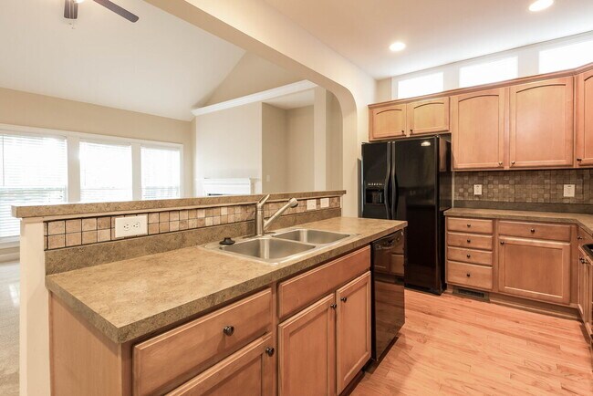 Building Photo - 205 Plott Hound Ln