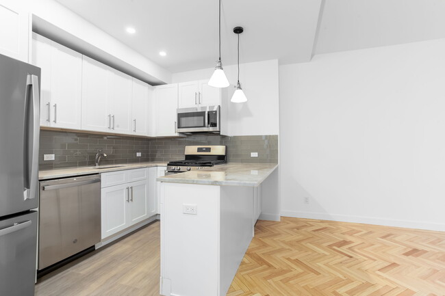 Foto del edificio - 188 E 70th St