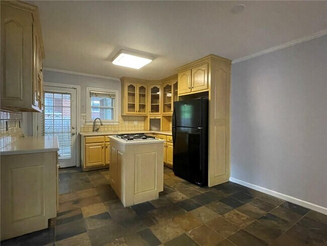 Foto del edificio - 1591 Piedmont Ave NE
