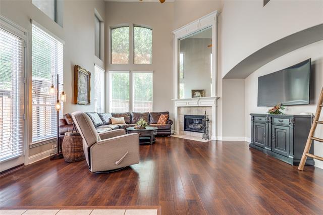 Foto del edificio - 6420 Briar Ridge Ln