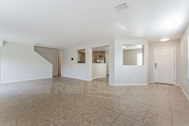 Foto del edificio - 5746 S King Salmon Ct
