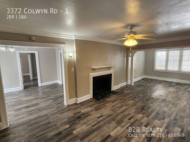 Building Photo - 3372 Colwyn Rd