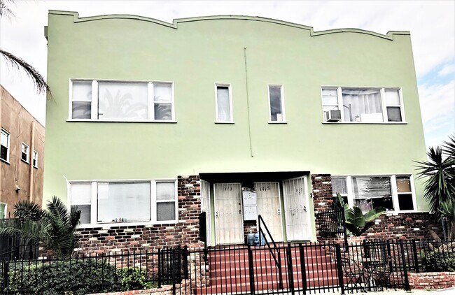 Foto del edificio - 1475 Chestnut Ave